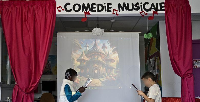 Comédie Musicale - École Galilée