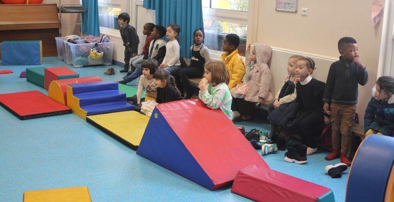 Activité motricité - École Jeanne d'Arc