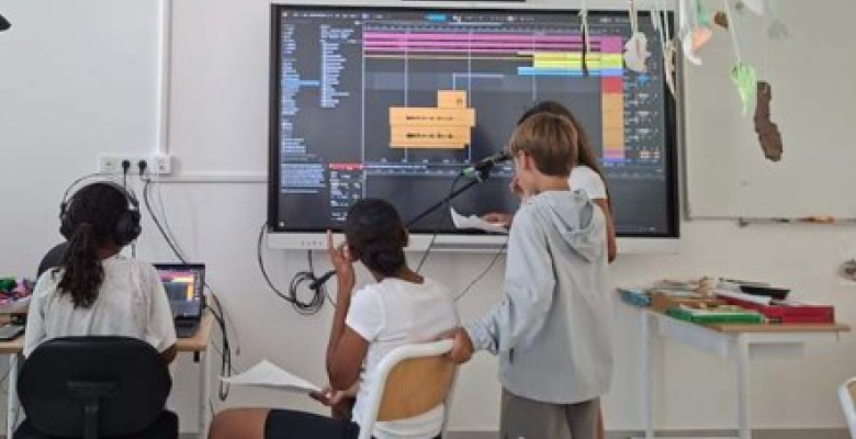 Miro : les enfants créateurs de musique 