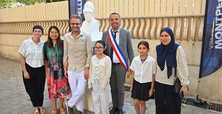 Périclès: Un visage sur le nom de leur école. Photo de L. Séverac