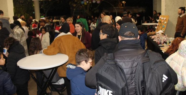 les familles et l'équipe éducative