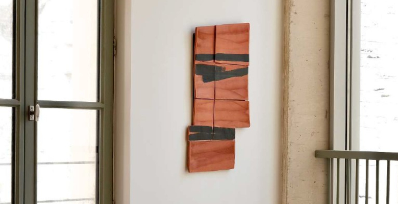 Soulages (le petit fantôme des pierres creusées)