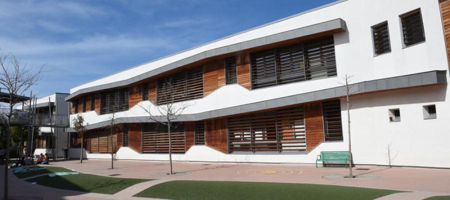 Cour - École François Mitterrand